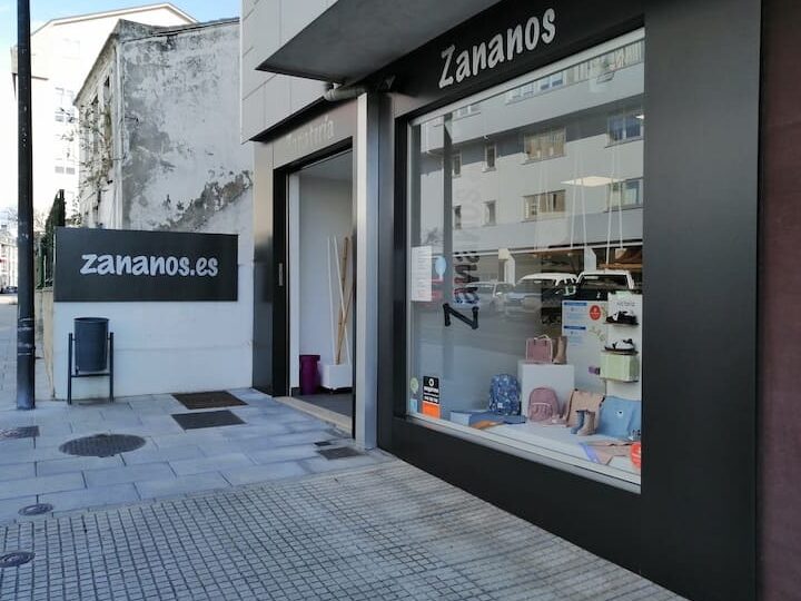 Zapaterías En Cambre